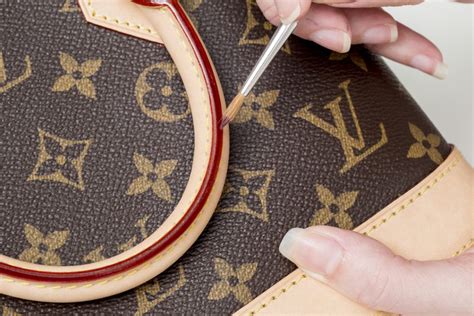 louis vuitton bag cleaning service near me|louis vuitton bag repair cost.